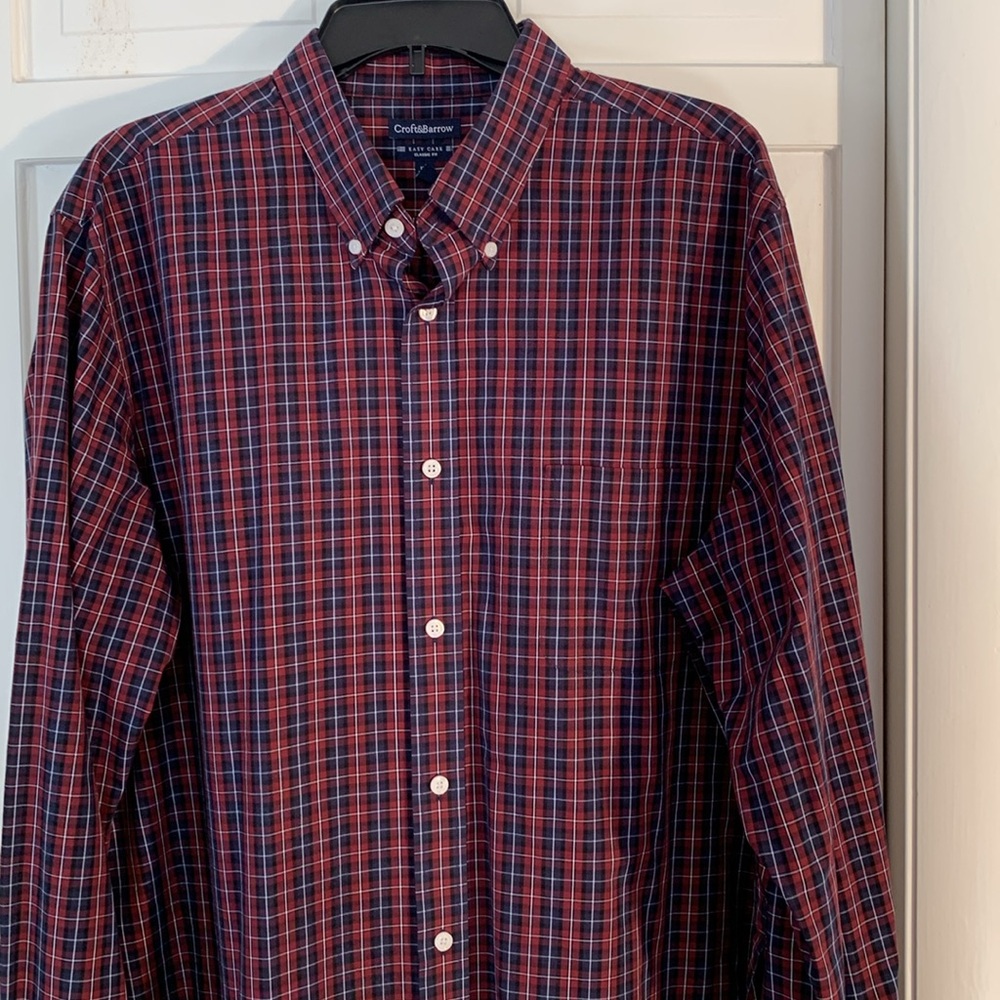 Croft & Barrow Red & Blue Plaid Men's Shirt EUC